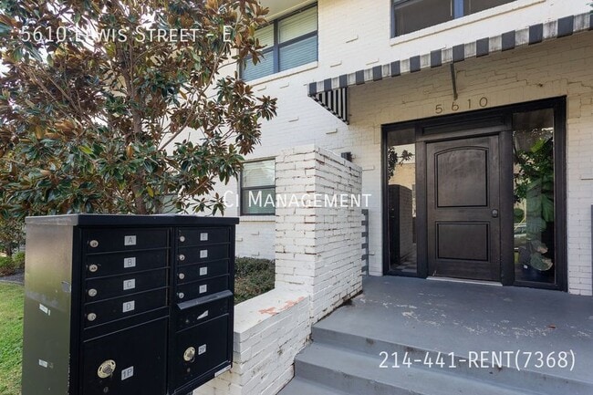 Building Photo - 5610 Lewis St