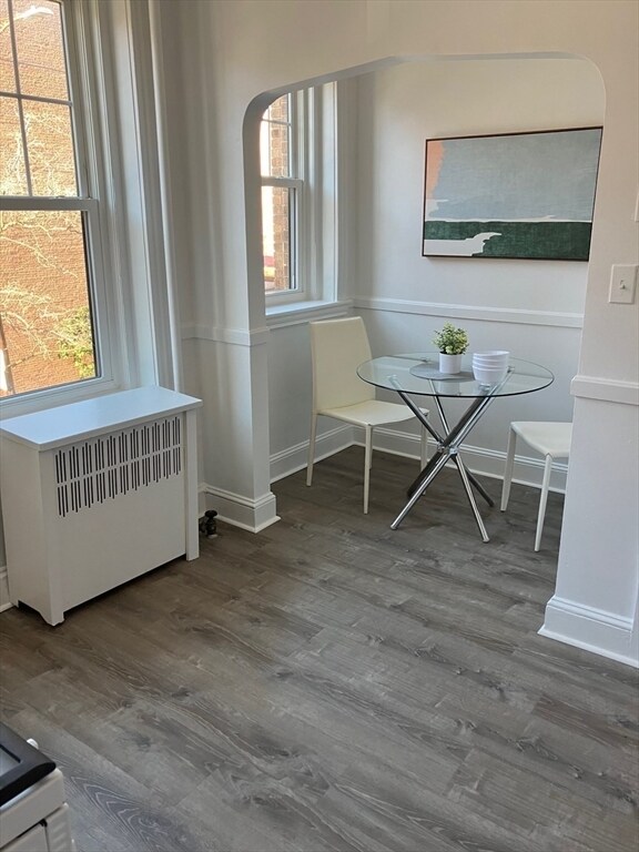 Building Photo - 72 Strathmore Rd