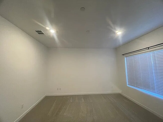 Building Photo - 9613 Greenwood Gln Ln