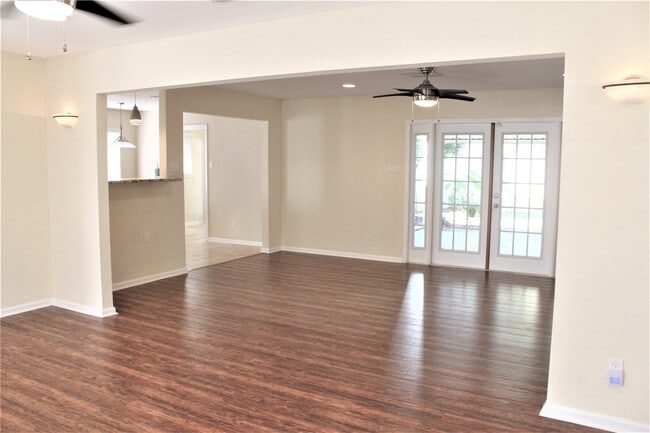 Building Photo - 10142 Eddystone Dr