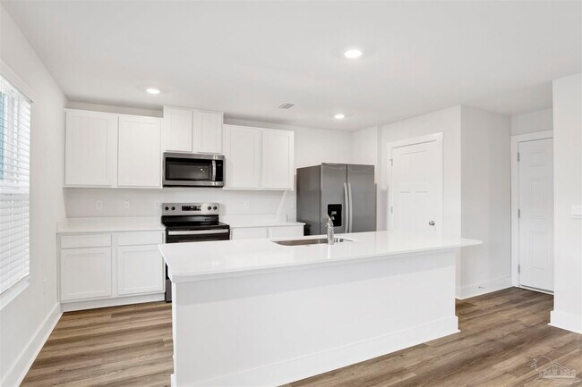 Building Photo - 4932 Valor Ct