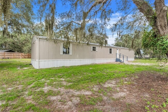 Building Photo - 3705 Appaloosa Rd
