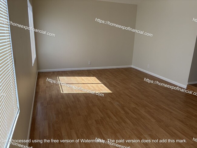 Building Photo - Nice Home For Rent