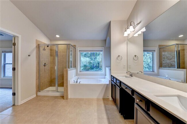 Building Photo - 3459 Flamingo Ln