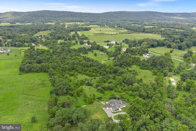 Building Photo - 38149 John Wolford Rd