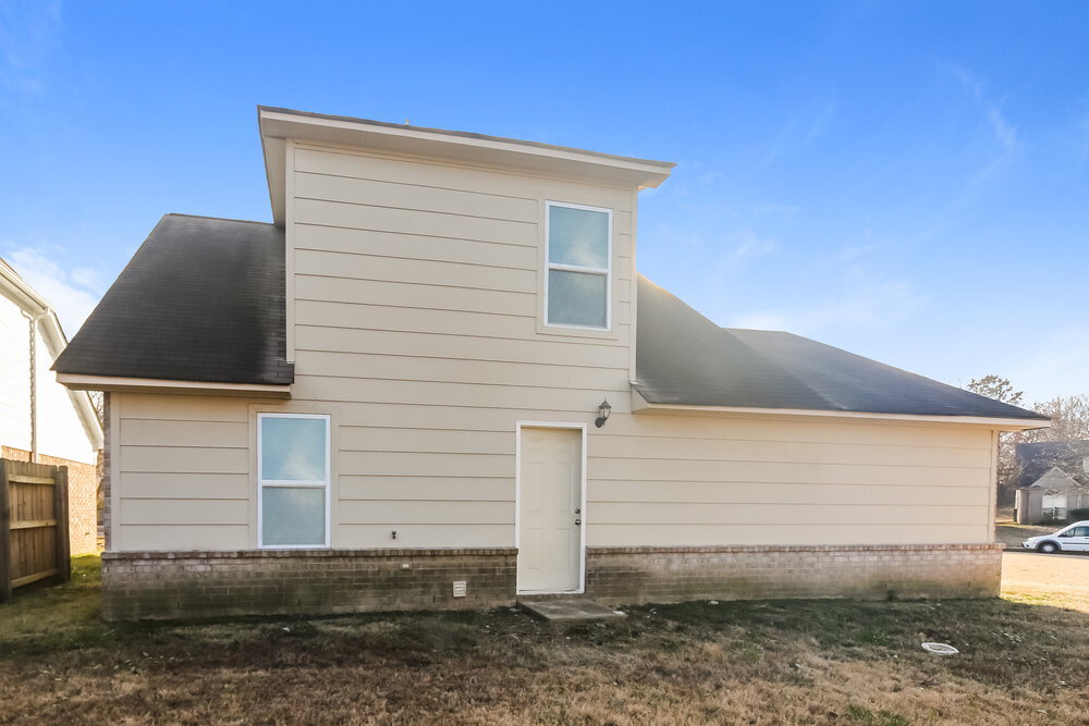 Building Photo - 6926 Parkbrook Ln