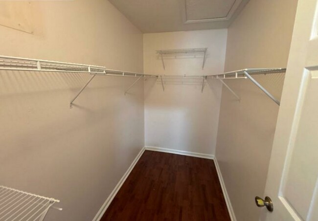 Building Photo - 575 Oakleaf Plantation Pkwy