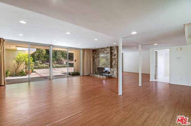 Building Photo - 3318 Dona Maria Dr
