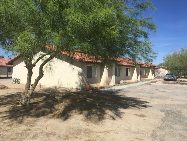 Building Photo - 6659 Ocotillo Ave