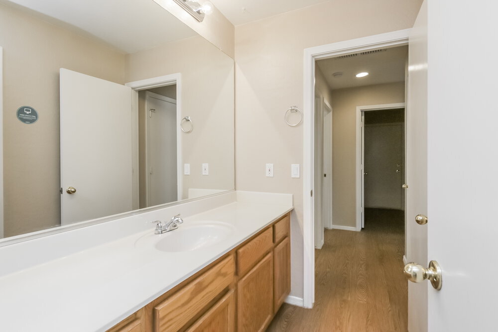Building Photo - 33446 N Madison Way Dr