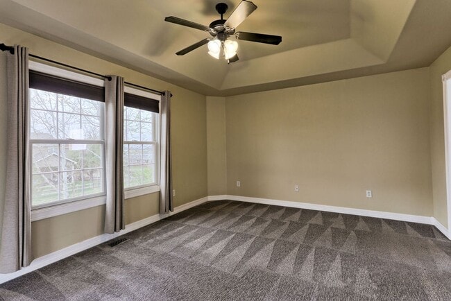 Building Photo - 4 Bedroom 3 Bath Ranch in Greeley