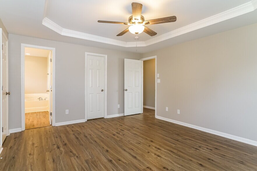 Building Photo - 4709 Alenja Ln