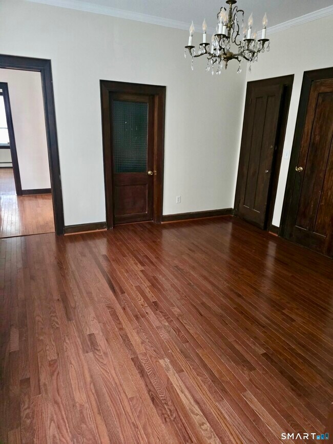 Building Photo - 192 Dwight St