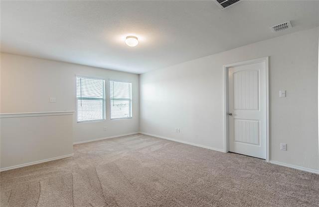 Building Photo - 305 Laurenbrooke Dr
