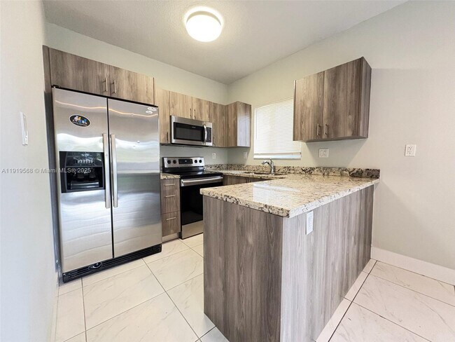 Building Photo - 249 NW 8th Ave