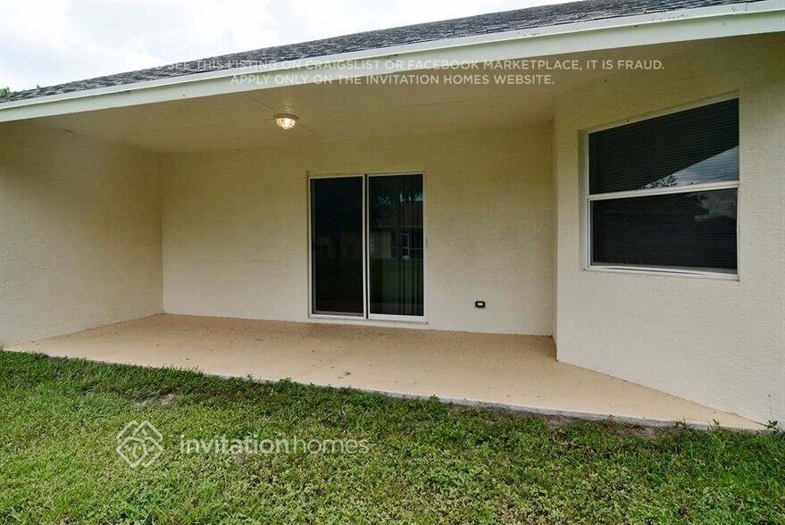 Building Photo - 4055 SW McIntosh St