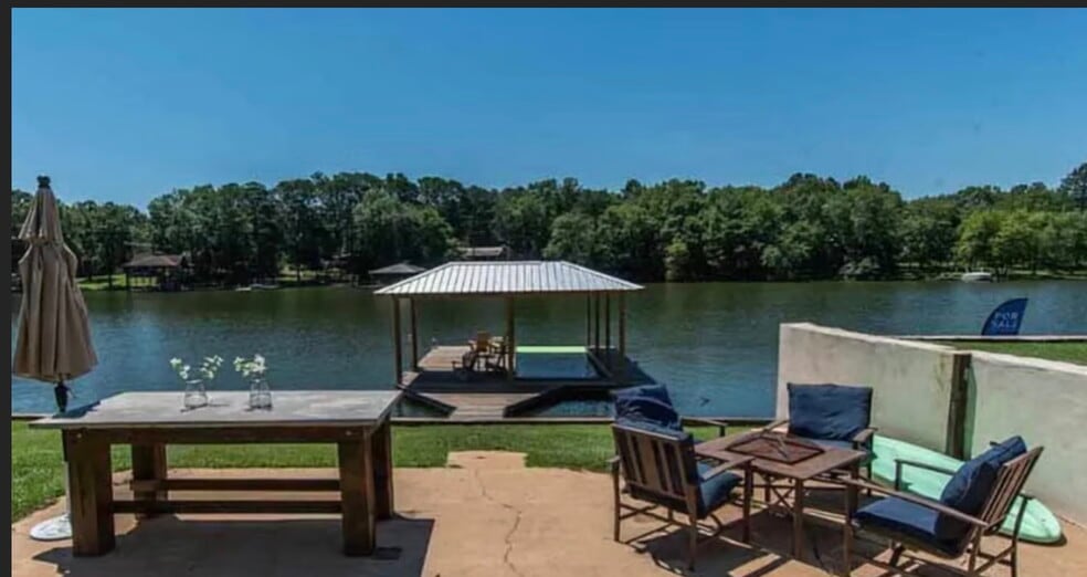 Private Dock - 122 Tucker Dr
