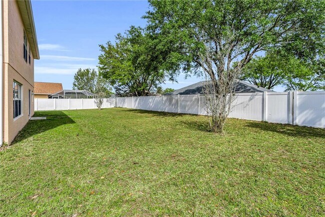 Building Photo - 29 Louisville Dr