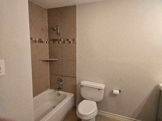 Building Photo - 6011 Longley Ct
