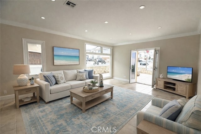 Building Photo - 4510 Seashore Dr