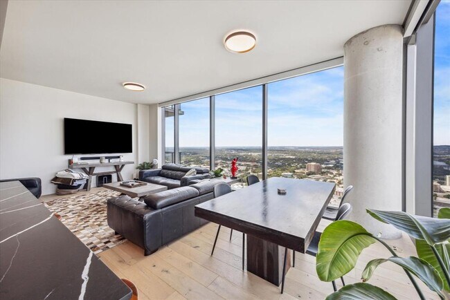 Building Photo - 44 East Ave