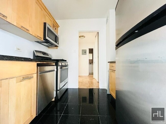 Building Photo - East 79th Street