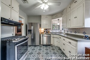 Building Photo - 185 Bryn Mawr Dr