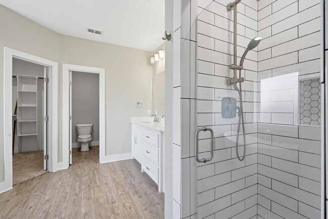 Building Photo - 6609 Desert Willow Tr