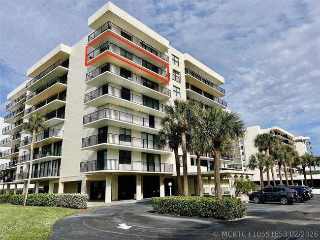 Building Photo - 3460 S Ocean Blvd