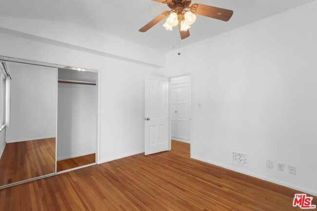 Building Photo - 9625 Charleville Blvd