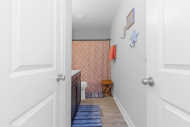 Building Photo - 1399 Berkshire Ave