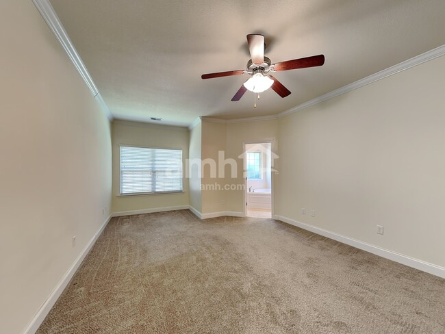 Building Photo - 101 Scottish Ave