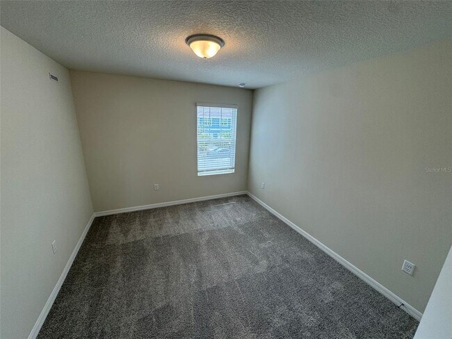Building Photo - 2570 Buena Vw Rd.