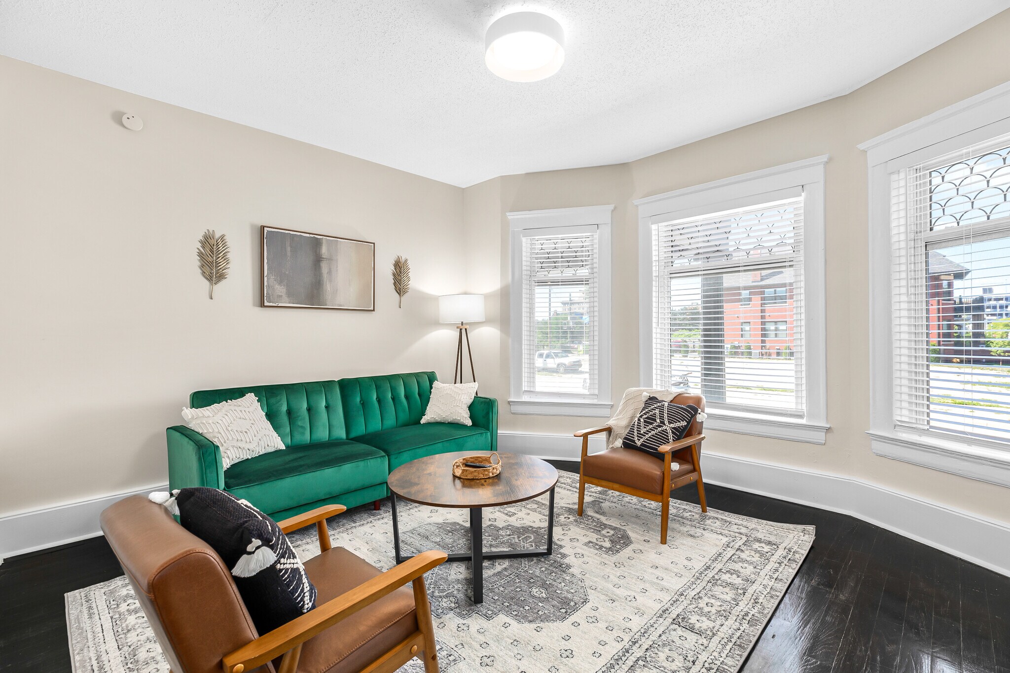 Building Photo - 3402 Brush St