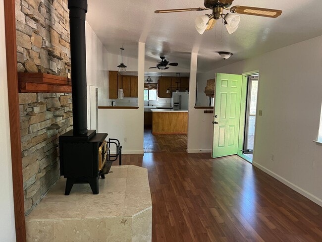 Building Photo - 13254 Wells Fargo Dr