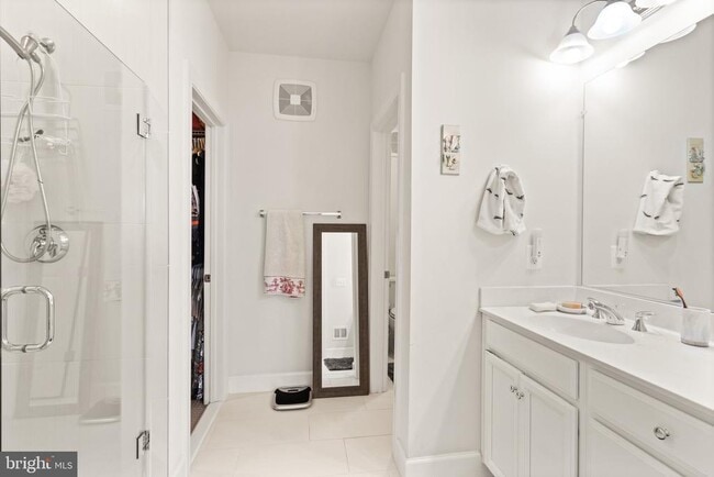 Building Photo - 10424 Ratcliffe Trl