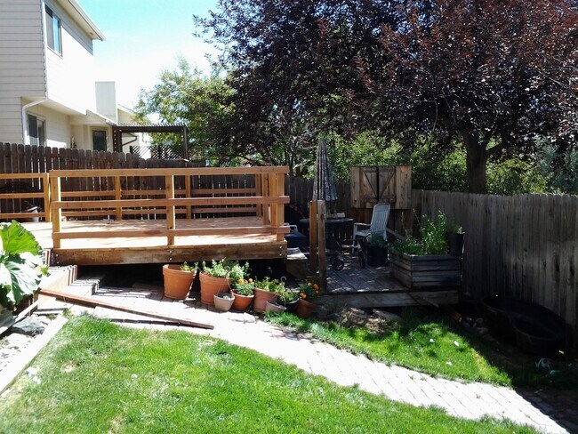 Building Photo - Nice Home in North Loveland