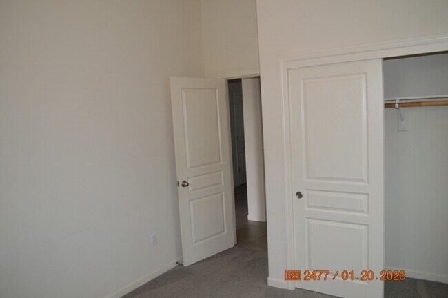 Building Photo - 4319 Bixby Way