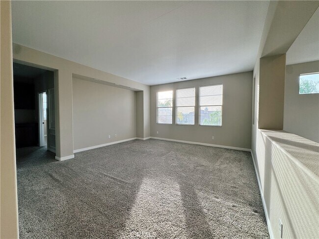 Building Photo - 32469 Quiet Trail Dr