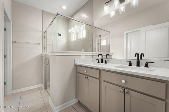 Building Photo - 54 St Barts Ave