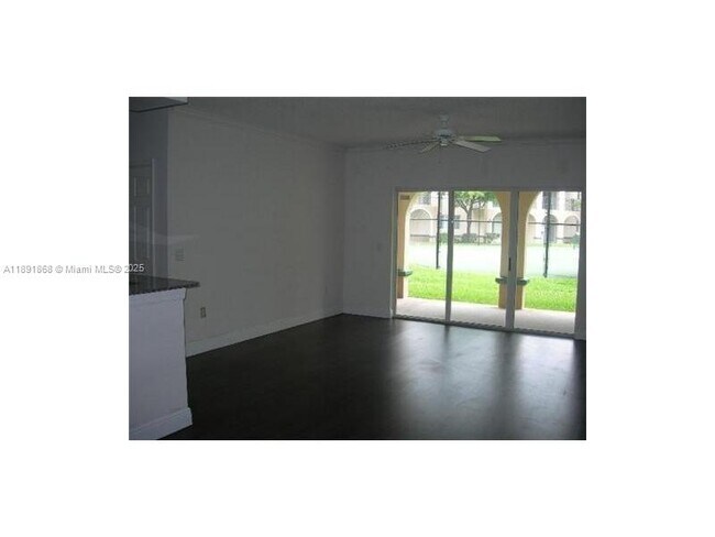Building Photo - 2517 Centergate Dr