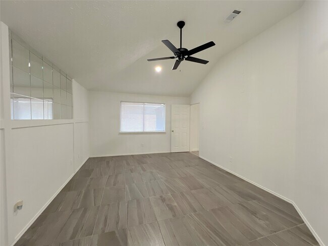 Building Photo - 22206 Silver Morning Ct