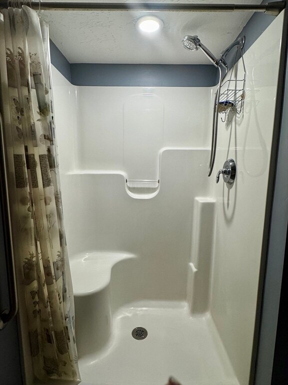 Building Photo - 38 N Main St