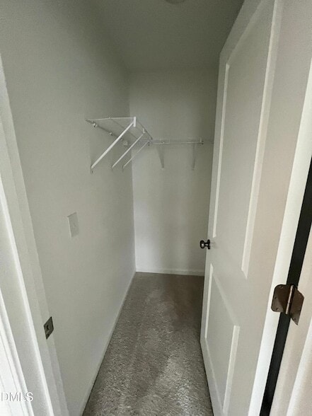 Building Photo - 2305 Oakwood Mdws Ct