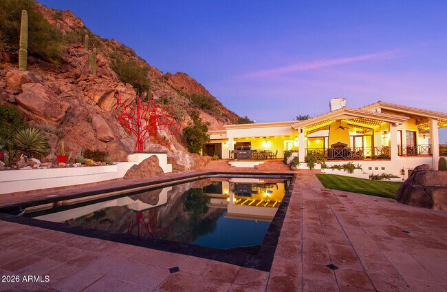 Building Photo - 5400 E Valle Vista Rd