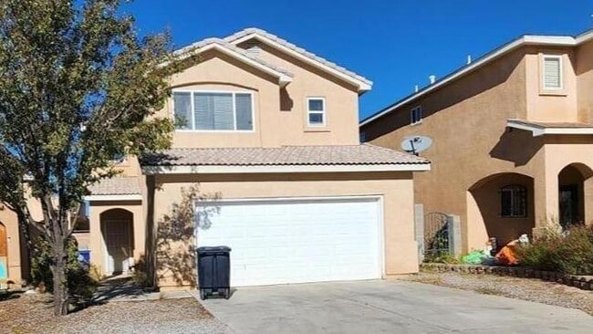 Building Photo - 1735 Avenida Real