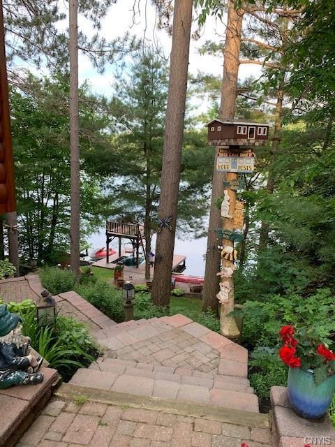 Building Photo - 52 Buck Lake Rd