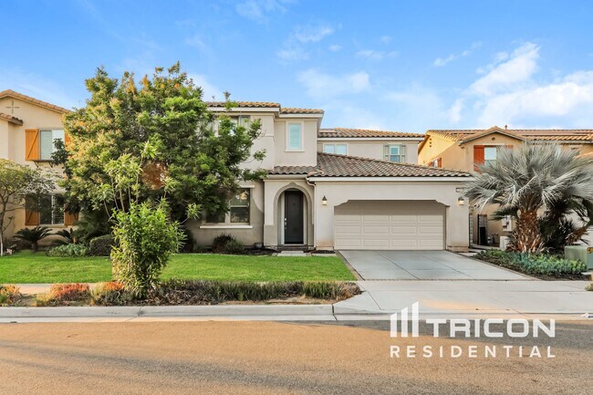 Primary Photo - 13324 Cactus Flower St