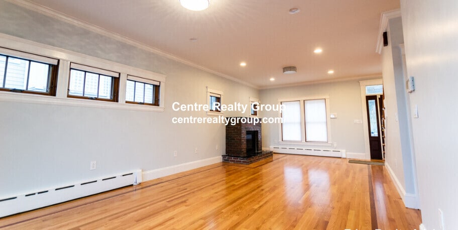 Building Photo - 64 Langley Rd