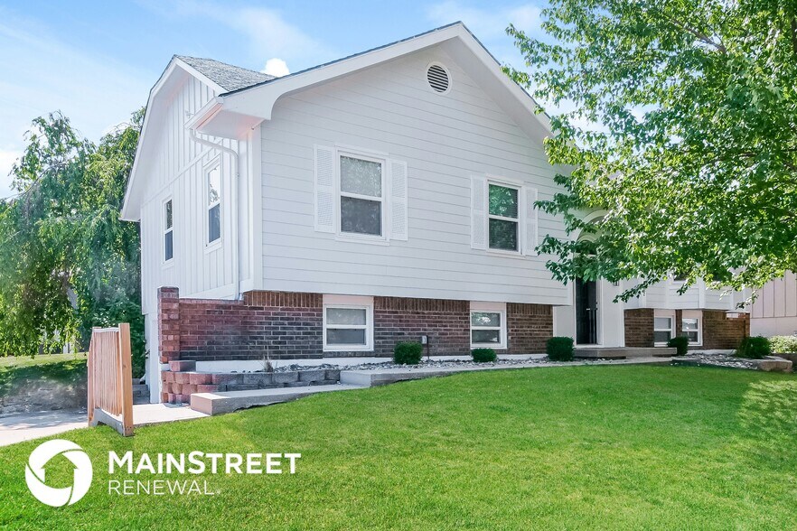 Building Photo - 7802 E 170th St